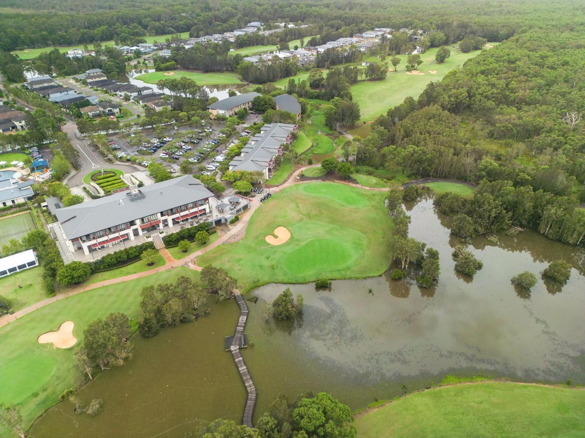 Mercure Kooindah Waters Central Coast Вайонг Экстерьер фото